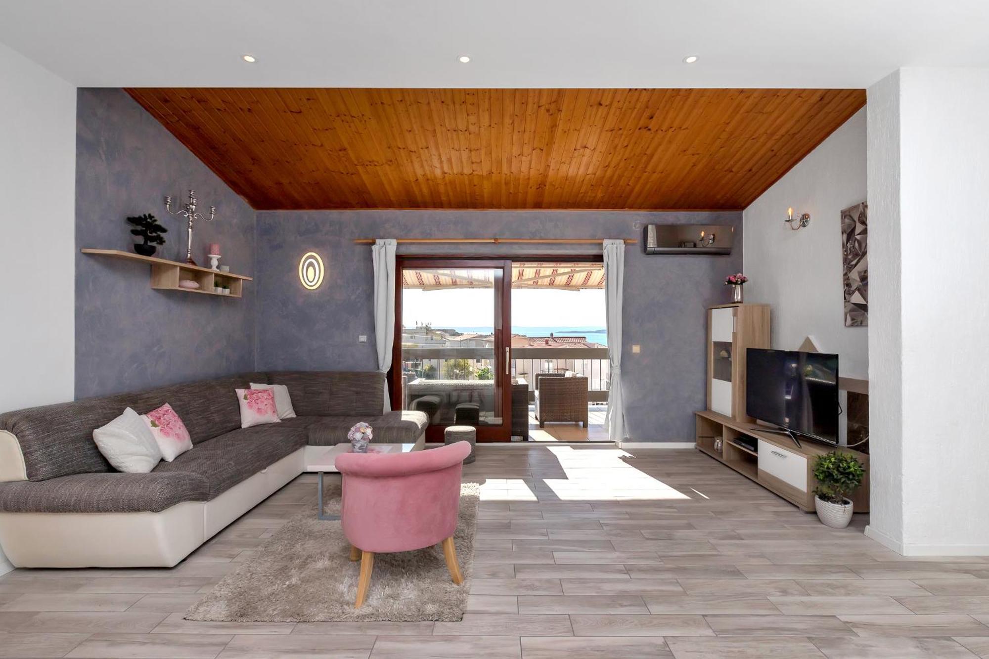 Apartments Rose Baška Voda エクステリア 写真